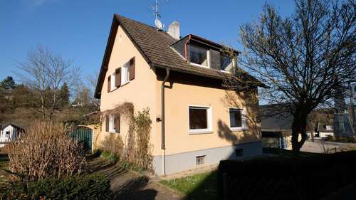 Foto - Haus zum Kaufen in Wachtberg 350.000,00 € 123 m²