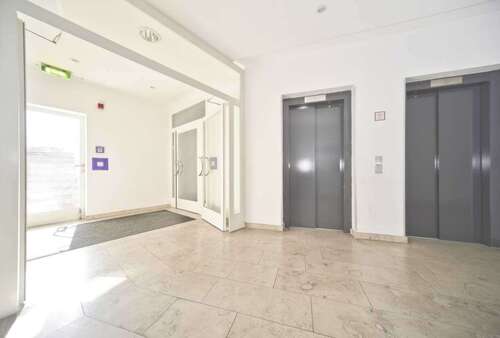 Foto - Büro in Berlin 3.667,00 € 193 m²