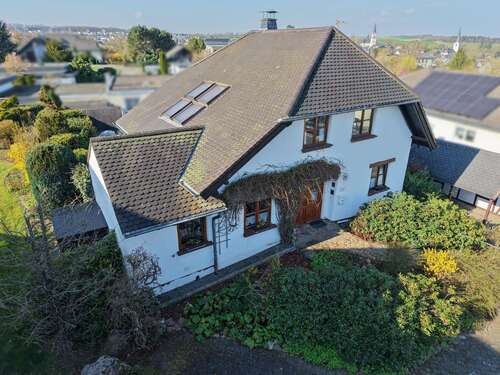 Foto - Haus zum Kaufen in Kastellaun 325.000,00 € 127.98 m²