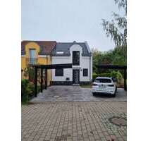 Haus zum Kaufen in Hoppegarten 564.000,00 € 142 m²