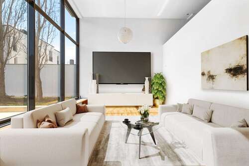 Foto - Wohnung zum Kaufen in Regensburg 1.895.000,00 € 308 m²