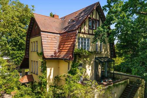 Foto - Haus zum Kaufen in Falkensee 1.465.000,00 € 333.47 m²