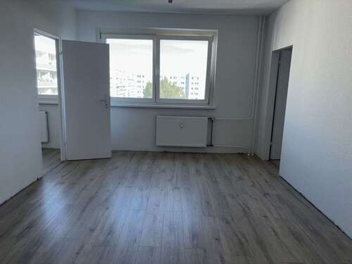 Foto - Wohnung zum Mieten in Berlin 739,00 € 47.54 m²