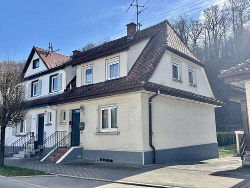 Foto - Haus zum Kaufen in Sigmaringendorf 126.000,00 € 96.69 m²