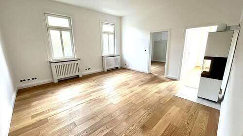 Foto - Wohnung zum Mieten in Manebach 860,00 € 86 m²