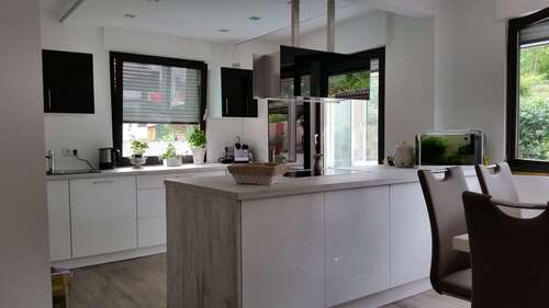 Foto - Haus zum Kaufen in Baden-Baden 729.000,00 € 235 m²