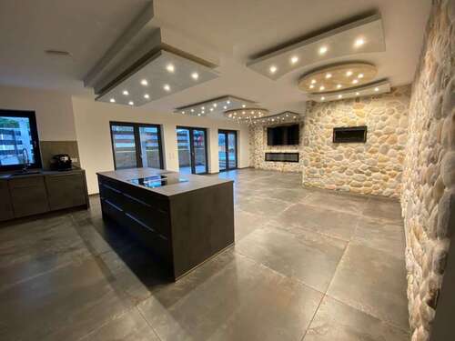 Foto - Wohnung zum Mieten in Gießen-Lützellinden 2.000,00 € 200 m²