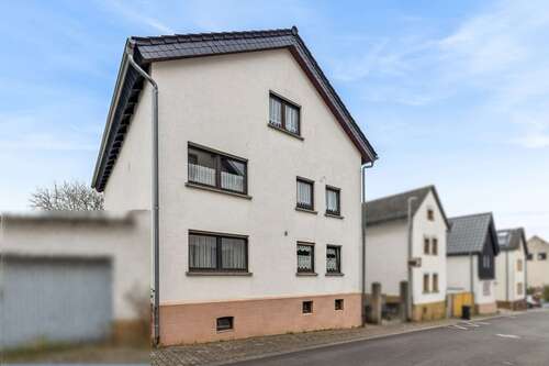 Foto - Haus zum Kaufen in Hünfelden 199.500,00 € 167 m²