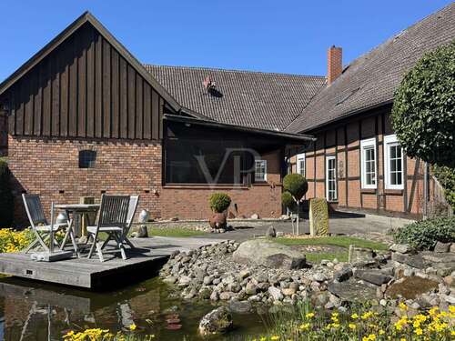 Foto - Haus zum Kaufen in Bröckel 330.000,00 € 300 m²