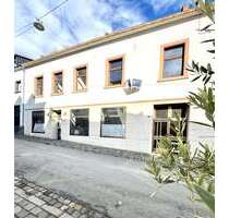 Haus zum Kaufen in Blankenheim 239.000,00 € 208 m²