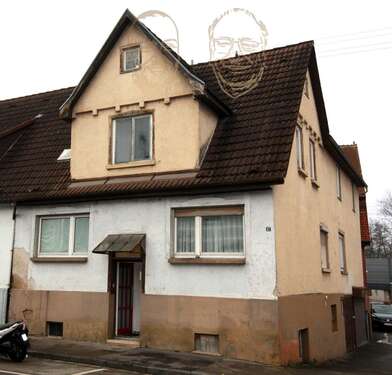 Foto - Haus zum Kaufen in Oberboihingen 650.000,00 € 220 m²