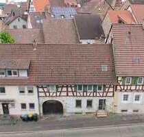 Haus zum Kaufen in Eppingen 170.000,00 € 185 m²
