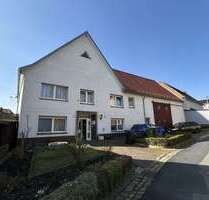 Haus zum Kaufen in Warburg Menne 179.000,00 € 260 m² - Warburg / Menne