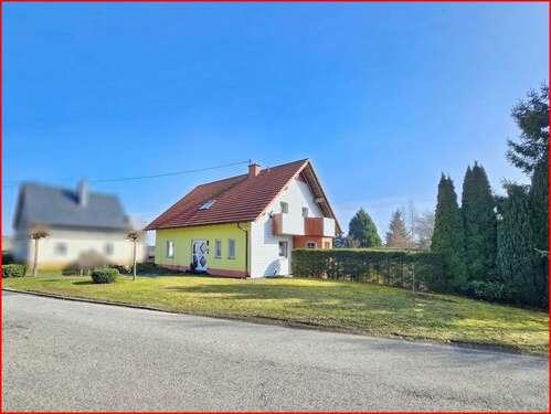 Foto - Haus zum Kaufen in Schauren 215.000,00 € 200 m²