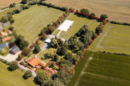 Foto - Haus zum Kaufen in Schashagen-Marxdorf 990.000,00 € 170 m²