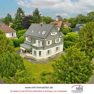 Foto - Haus zum Kaufen in Wiesbaden 1.290.000,00 € 262 m²