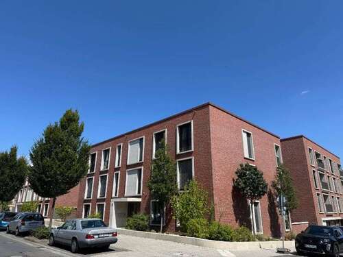 Foto - Wohnung zum Mieten in Frankfurt am Main 1.550,46 € 90.97 m²