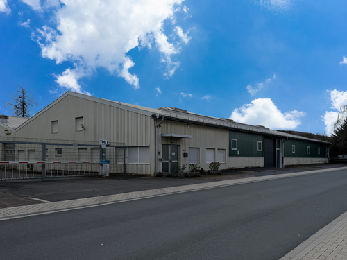 Foto - Halle in Neuenrade 4.121,00 € 1177.55 m²