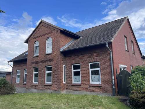 Foto - Wohnung zum Kaufen in Kiel Friedrichsort 245.000,00 € 115 m²
