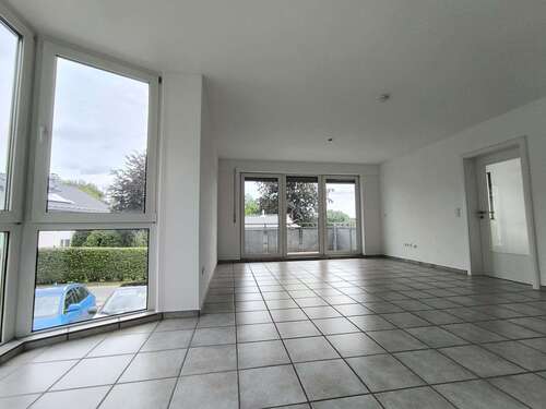 Foto - Wohnung zum Kaufen in Neunkirchen-Wolperath 249.000,00 € 89 m²
