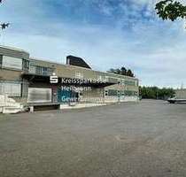 Halle in Massenbachhausen 9.620,00 € 2138 m²