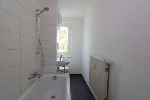 Foto - Wohnung zum Mieten in Freiberg 319,00 € 47.41 m²