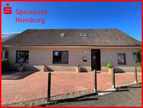 Foto - Haus zum Kaufen in Estorf 246.000,00 € 180 m²