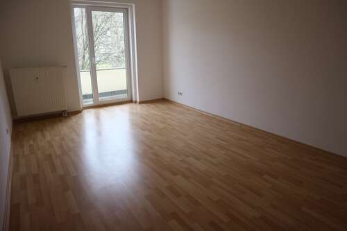 Foto - Wohnung zum Mieten in Chemnitz 285,00 € 56.29 m²