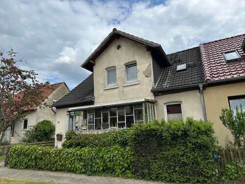 Foto - Haus zum Kaufen in Niedersachsen - Königslutter am Elm 79.000,00 € 80 m²
