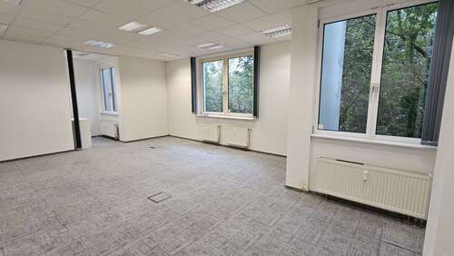 Foto - Büro in Hessen - Kriftel 600,00 € 52 m²