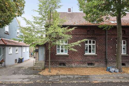 Foto - Haus zum Kaufen in Essen 210.000,00 € 123.4 m²