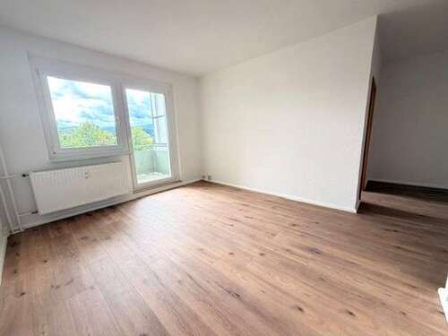 Foto - Wohnung zum Mieten in Schwarzenberg 331,50 € 55.23 m²