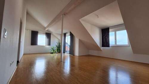 Foto - Wohnung zum Mieten in Affalterbach 700,00 € 71 m²