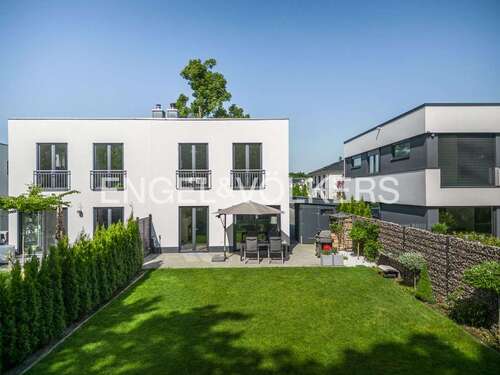 Foto - Haus zum Mieten in Potsdam Groß Glienicke 3.300,00 € 157 m²