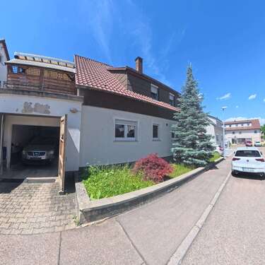 Foto - Haus zum Kaufen in Eschenbach 379.000,00 € 197.25 m²