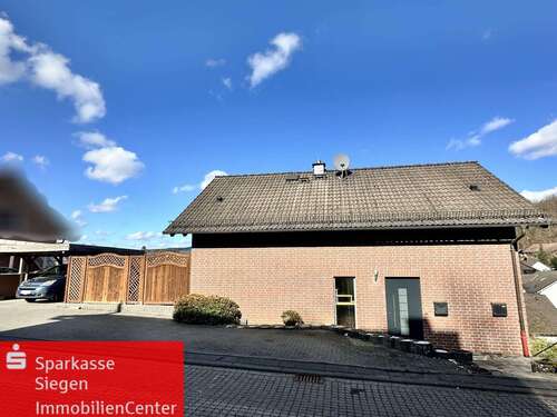 Foto - Haus zum Kaufen in Hilchenbach 359.000,00 € 173 m²