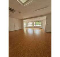 Büro in rastatt 689,00 € 130 m²