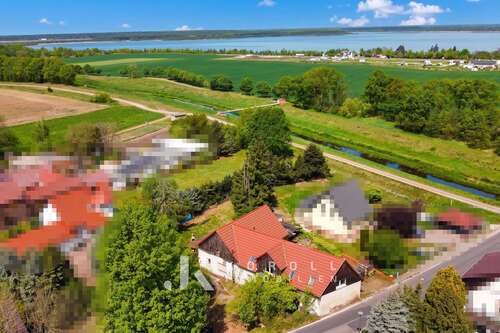 Foto - Haus zum Kaufen in Elsterheide-Tätzschwitz 239.000,00 € 245 m²