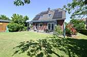 Haus zum Kaufen in Elmenhorst 648.500,00 € 130 m²