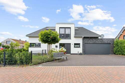 Foto - Haus zum Kaufen in Hagenburg 789.000,00 € 204 m²