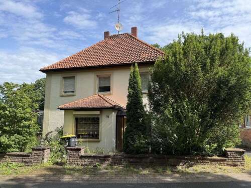 Foto - Haus zum Kaufen in Rinteln - Uchtdorf 132.000,00 € 152 m²