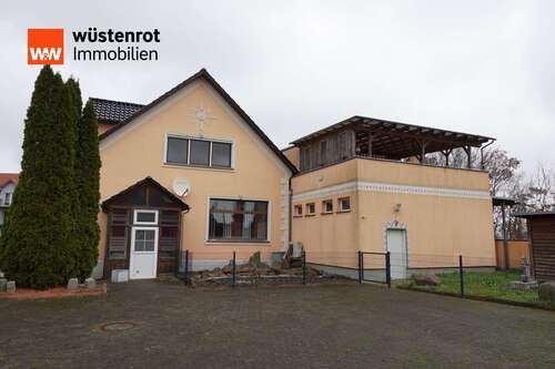 Foto - Haus zum Kaufen in Delitzsch 530.000,00 € 448.99 m²