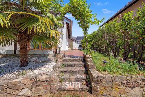Foto - Haus zum Kaufen in Hattersheim am Main 799.000,00 € 220 m²