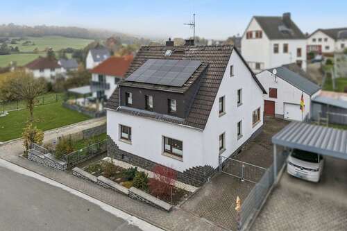 Foto - Haus zum Kaufen in Waldbrunn (Westerwald) 319.500,00 € 174 m²
