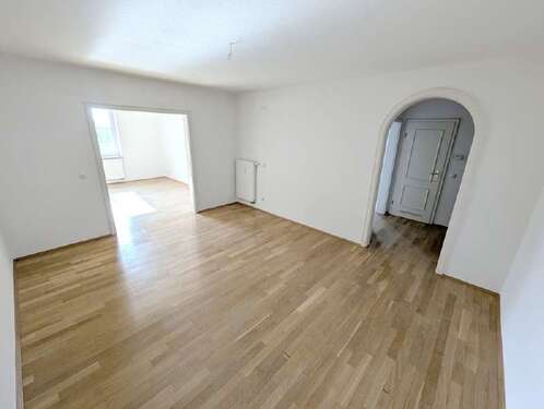 Foto - Wohnung zum Mieten in Dresden 732,80 € 73.28 m²