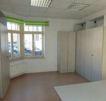 Büro in Hohenstein Ernstthal 270,00 € 67 m²
