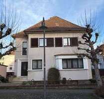 Haus zum Kaufen in Brakel 298.000,00 € 220 m²