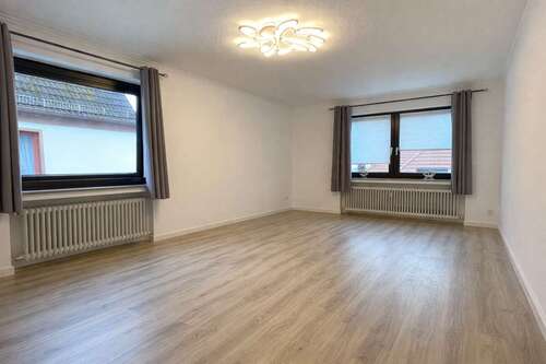 Foto - Wohnung zum Mieten in Bremen-Burgdamm 937,50 € 77.31 m²