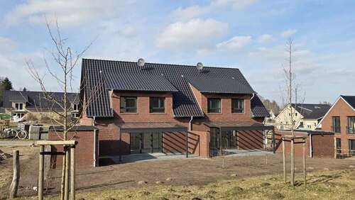 Foto - Haus zum Kaufen in Bispingen 589.000,00 € 156 m²