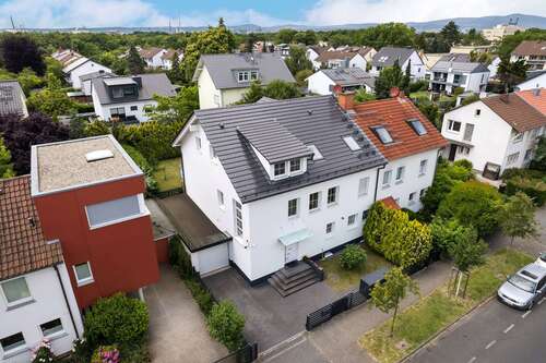 Foto - Haus zum Kaufen in Frankfurt am Main 1.790.000,00 € 345 m²